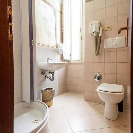 Center 3 Hotel Roma