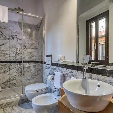 Luxury Navona 2* Rome