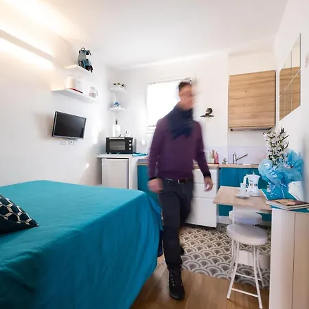 Romantic Tiny House Aventino Roma