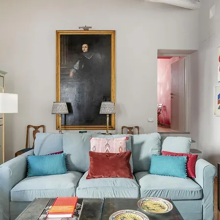 Casa Pace, A Burghesius Home Rome
