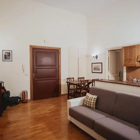 Apartahotel P-rooms & Collection Roma