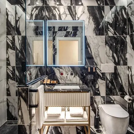 Cc Palace Szálloda 4*