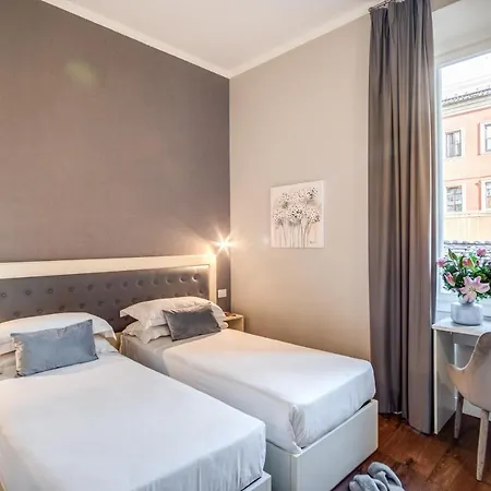 Hotel San Silvestro Řím