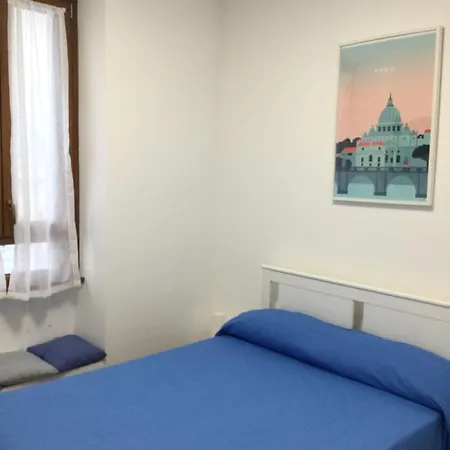 Alloggio in famiglia Domusumma *