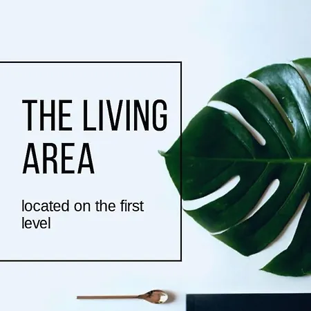 Stylish Loft - Colosseum 4 Min Walk -3 Beds -sleeps Up To 6 People Apartment *