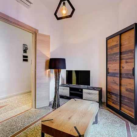Apartment Re Di