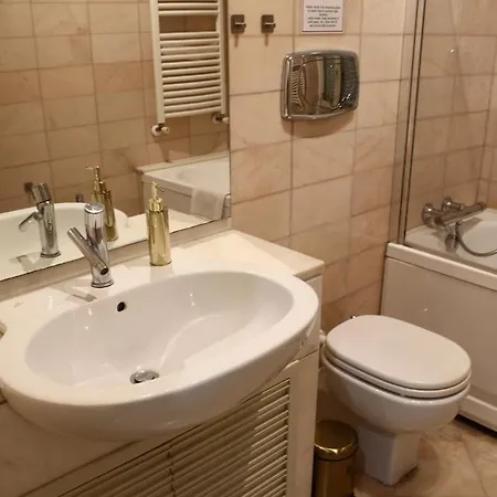 Apartment Wamma Spanish Steps With Two Bedrooms Rome