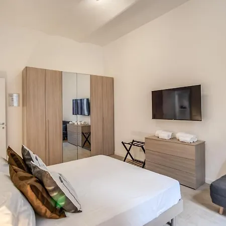 Apartment Newly Renovated By The Vatican