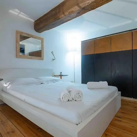 Via Dei Cestari Loft Rome
