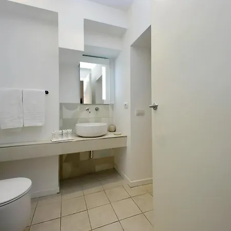 Youroom Vite * Rome