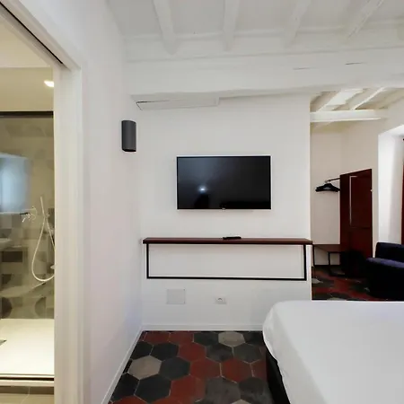 Youroom Vite Guest house Rome
