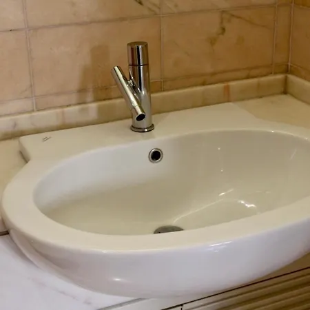 Trevi Fountain & Spanish Steps Apartman