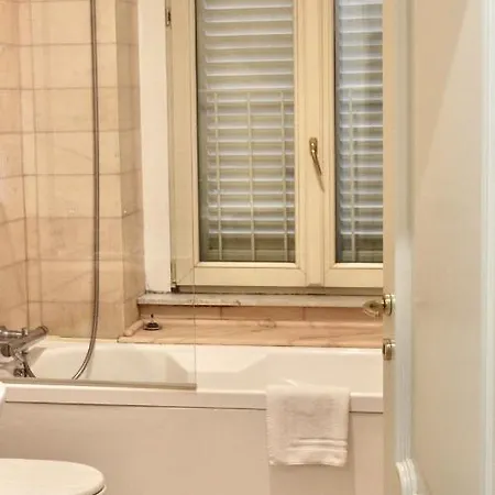 Wamma Spanish Steps With Two Bedrooms Apartment *