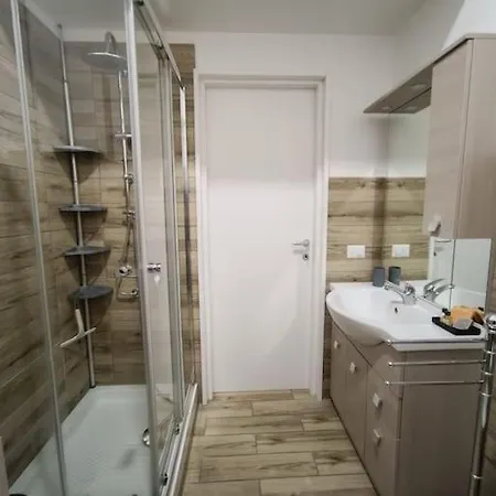 Appartamento Casa No-vi *