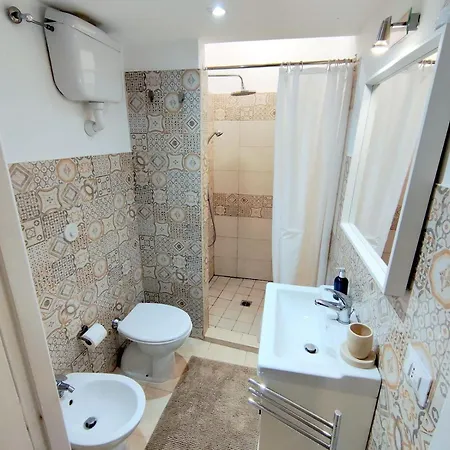 Sergio Tourist Rental Close Tiburtina Station Guest house 3*