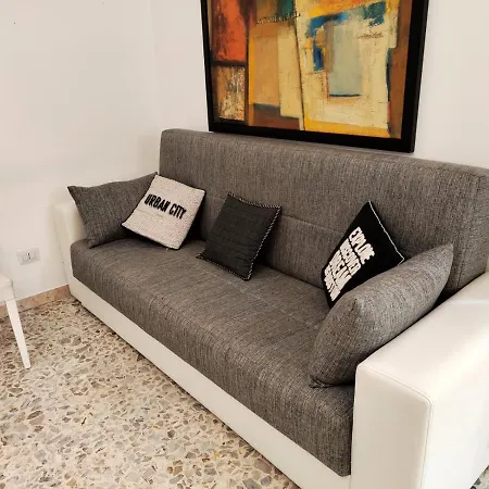 Sergio Tourist Rental Close Tiburtina Station Guest house