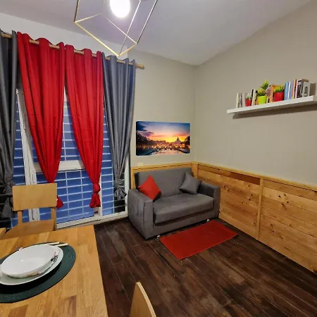 Giuditta San Pietro 52 Loft Holiday home