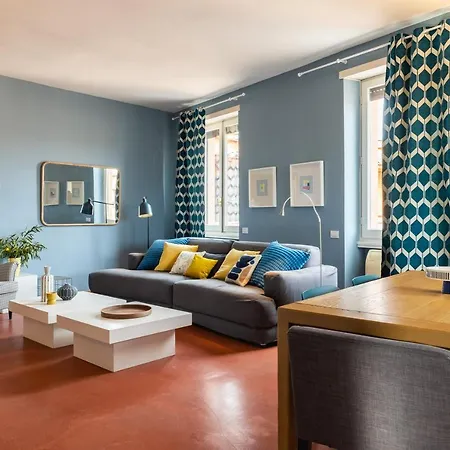 Navona 49 Luxury Suites&apartment Guest house 3*