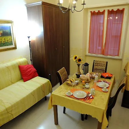Bed & Breakfast La Casa Romana Rome