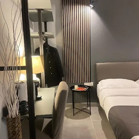 Soha Piazza Di Spagna Boutique * Roma