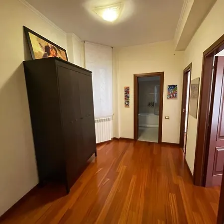 Casa Alessi In Elegant, Spacious And Comfortable Rome