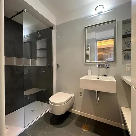 Foscolo 10 Stylish Appartement *