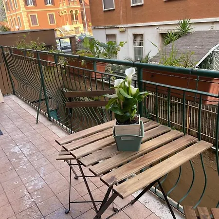 Apartment Casa Alessi In Elegant, Spacious And Comfortable