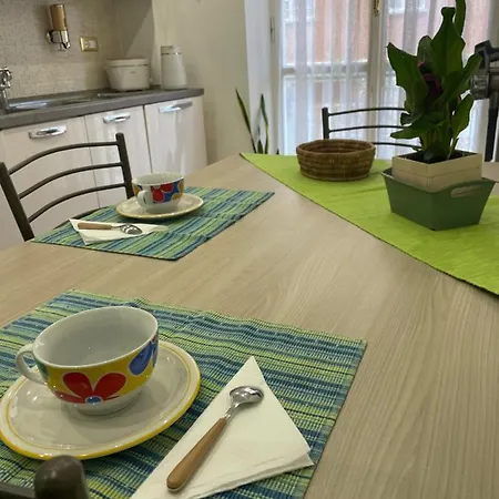 Apartment Casa Alessi In Elegant, Spacious And Comfortable Rome