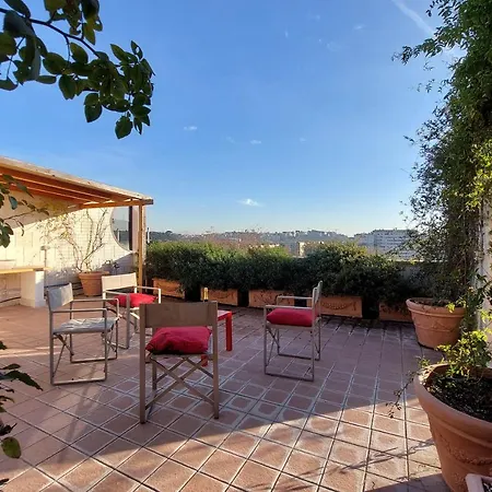 Beautiful Loft In Ponte Milvio With Terrace Apartmán