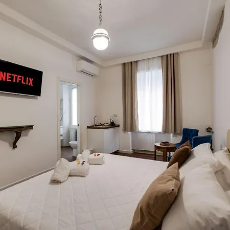 Clavdia Flat Monti Rome