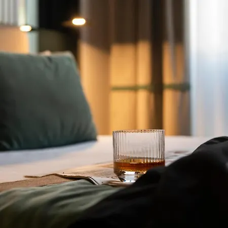 Hotel 77 Seventy-seven - Maison D'art Collection 4*