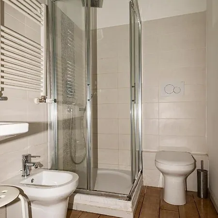 Om2rome Apartment *