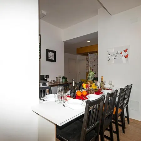 Apartment Om2rome