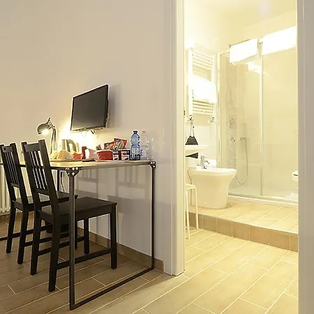 Om2rome Apartment
