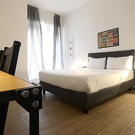 Om2rome Apartment *