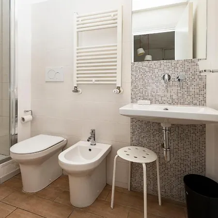 Apartment Om2rome *