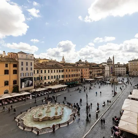 Guest house Navona 49 Luxury Suites&apartment 3*