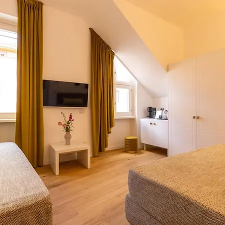 Navona 49 Luxury Suites&apartment 3* Rome