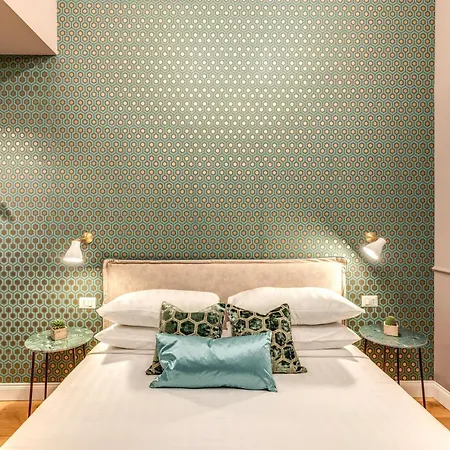 Tree Charme Parliament Boutique 3* Roma