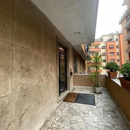 Apartment Casa Alessi In Elegant, Spacious And Comfortable Rome