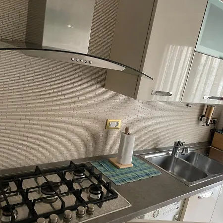 Casa Alessi In Elegant, Spacious And Comfortable Apartment