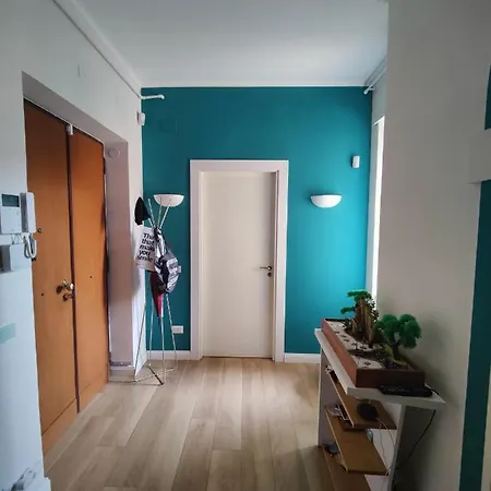Homestay Camera Piazza Bologna *