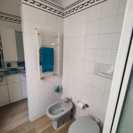 Camera Piazza Bologna Homestay