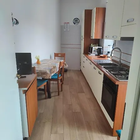 Camera Piazza Bologna Homestay