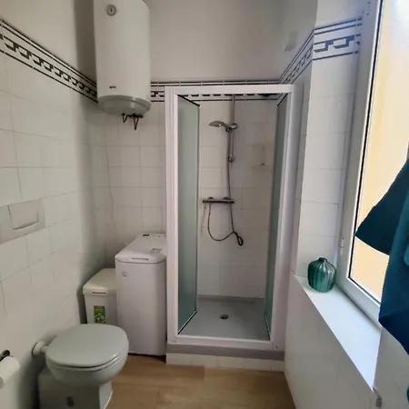 Camera Piazza Bologna Homestay
