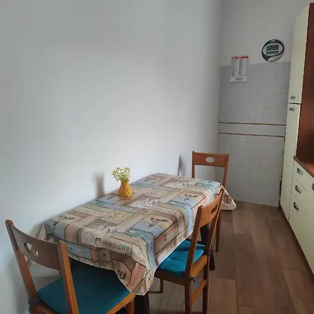Camera Piazza Bologna Homestay Rome