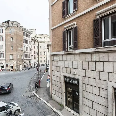 Navona Atmosphere A Few Meters From Piazza Navona !!