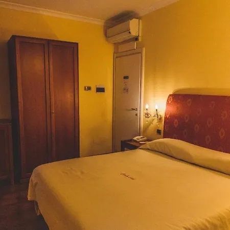 Hotel Canella *