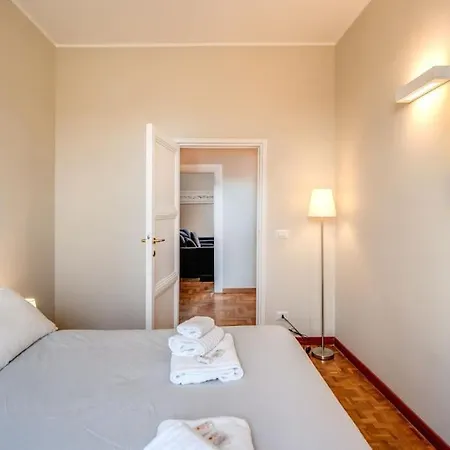 Appartamento Borgo Vittorio 2 Bdr 2 Bath St Peter's Roma