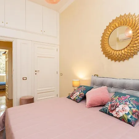 Ludovisi By In Apartment Rome